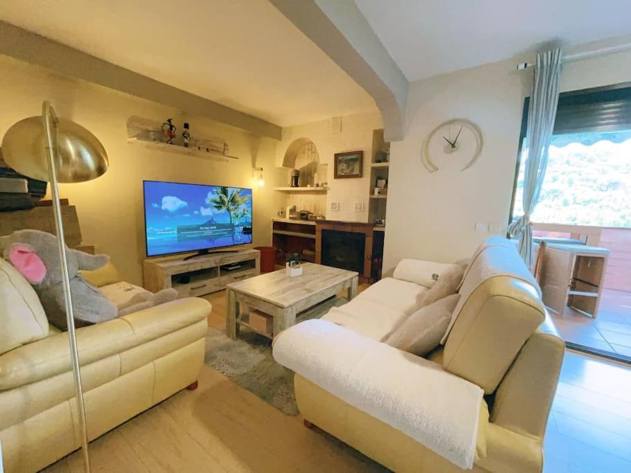 Apartamento De Lujo Vergel Suite San Martin de Valdeiglesias Exterior photo